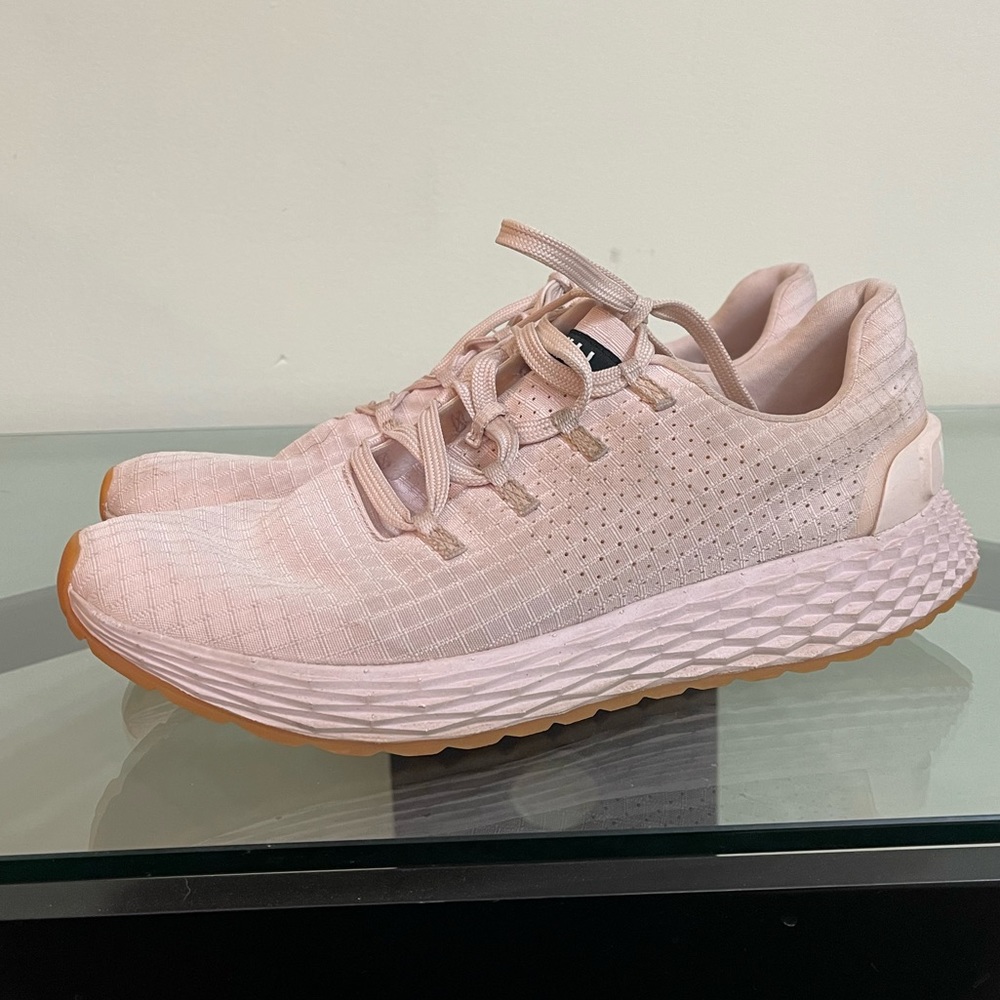 Nobull Blush Ripstop Runner - Picture 3 of 7